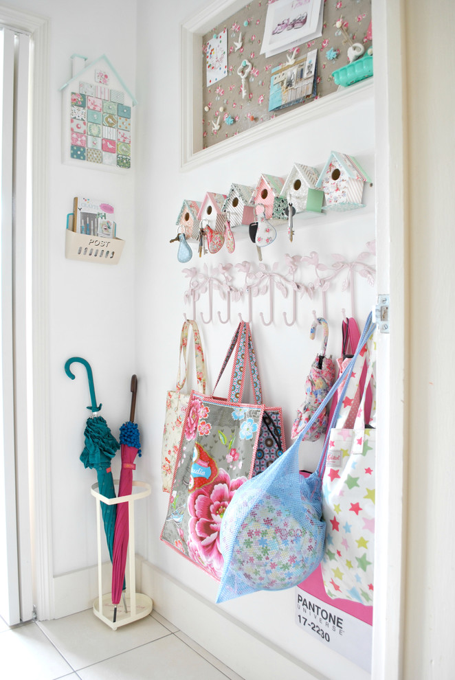 Cottage chic entryway photo in Devon