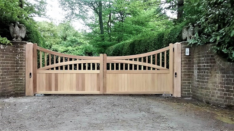 Portcullis Bespoke Wooden Gates Traditional Entry Surrey by