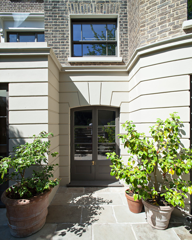 Classic entrance in London.
