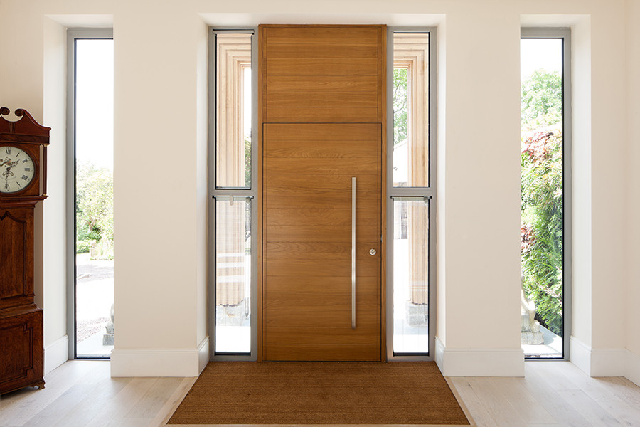 Inspiration for a contemporary entrance in Buckinghamshire.