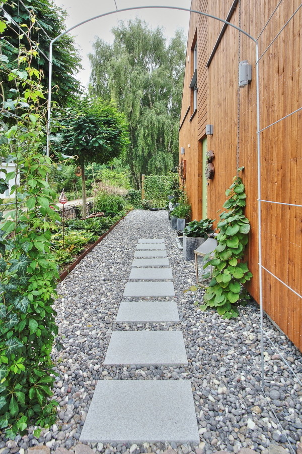 Inspiration för en minimalistisk trädgård
