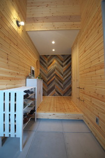 おしゃれな玄関の画像 21年7月 Houzz ハウズ