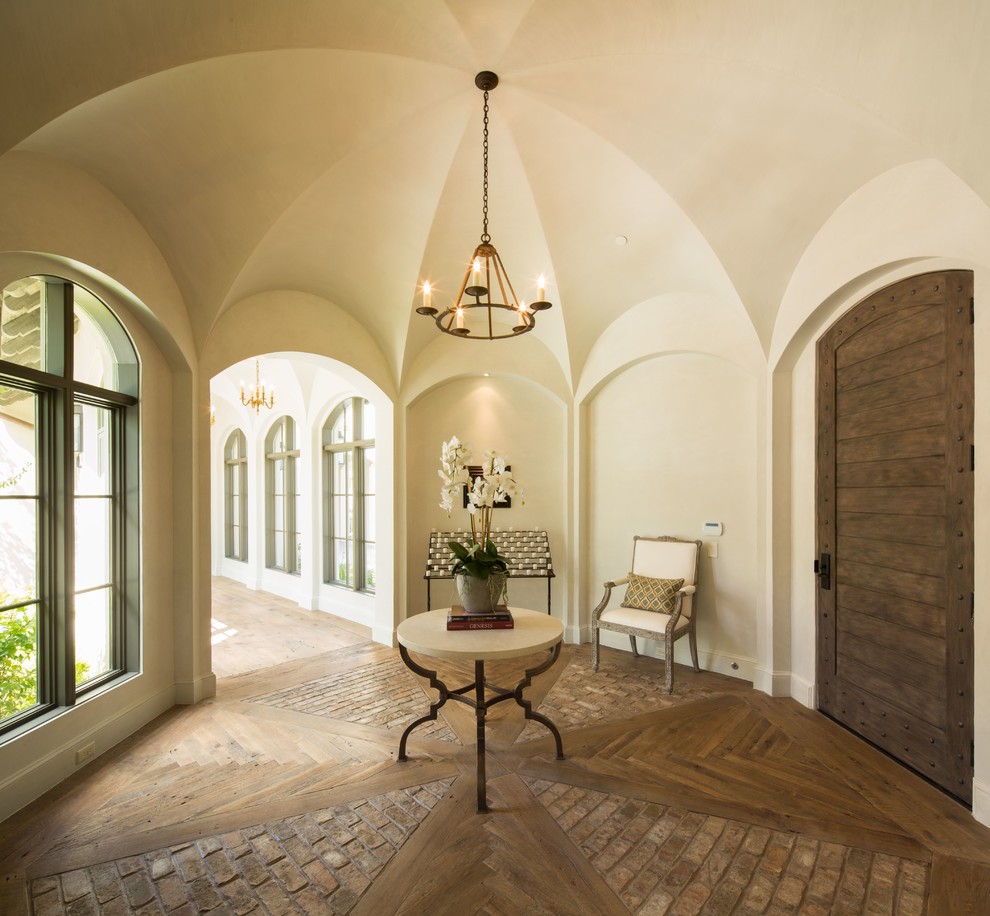 Inspiration for a timeless entryway remodel in Houston