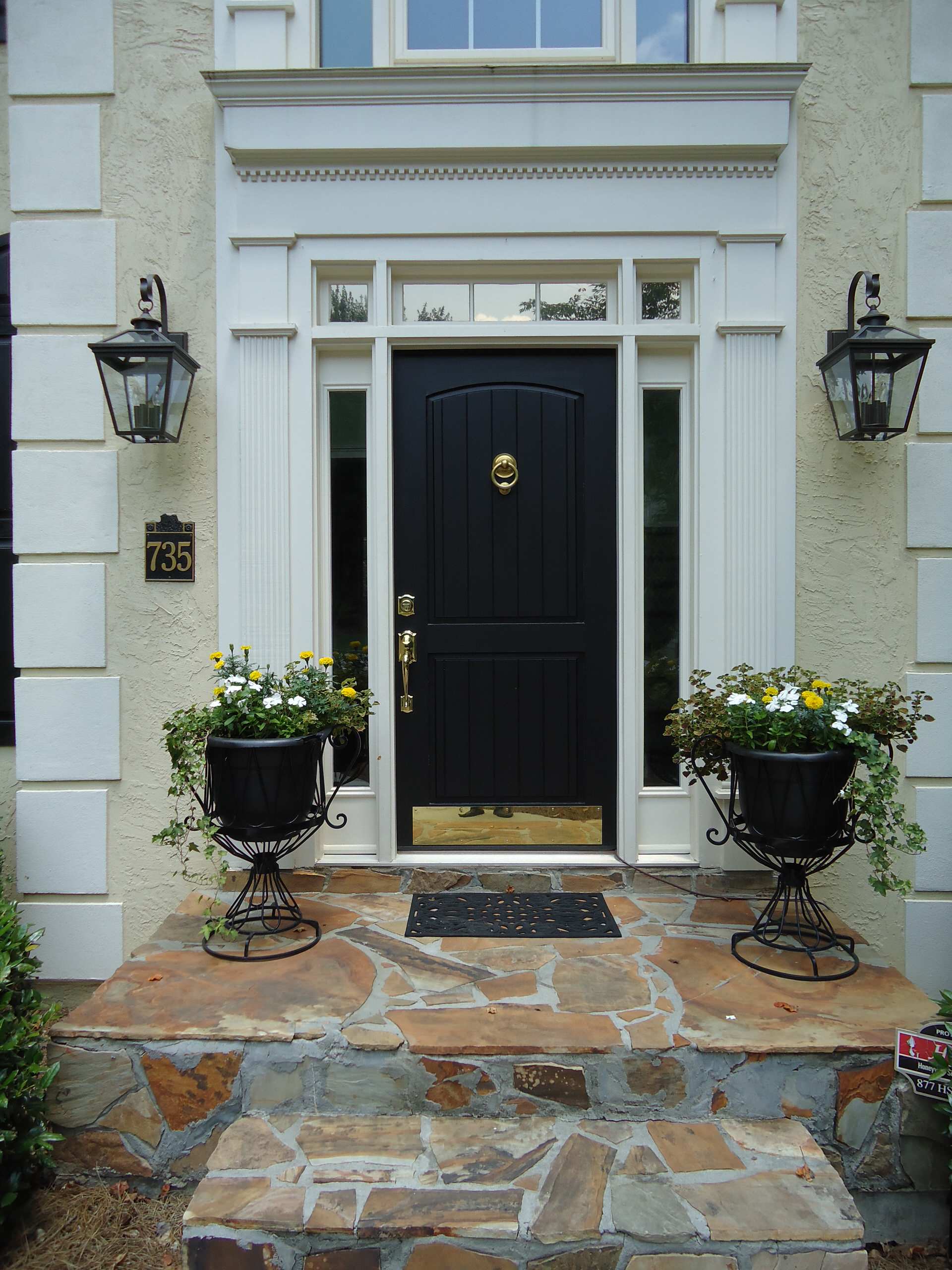 House front 2024 lantern design