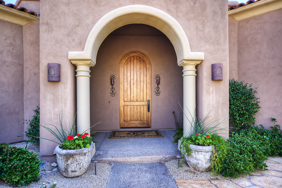 Inspiration for a mediterranean entrance in Phoenix.