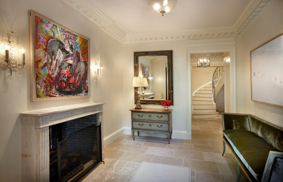 Inspiration for a traditional entrance in Chicago with beige walls.