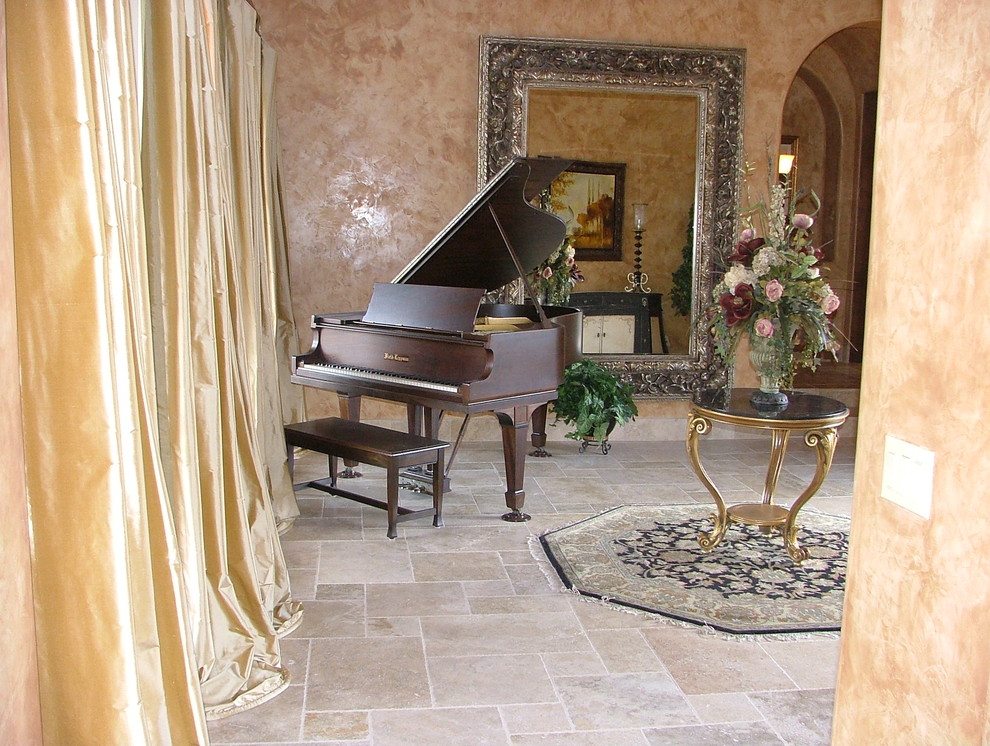 Example of a tuscan entryway design in Phoenix