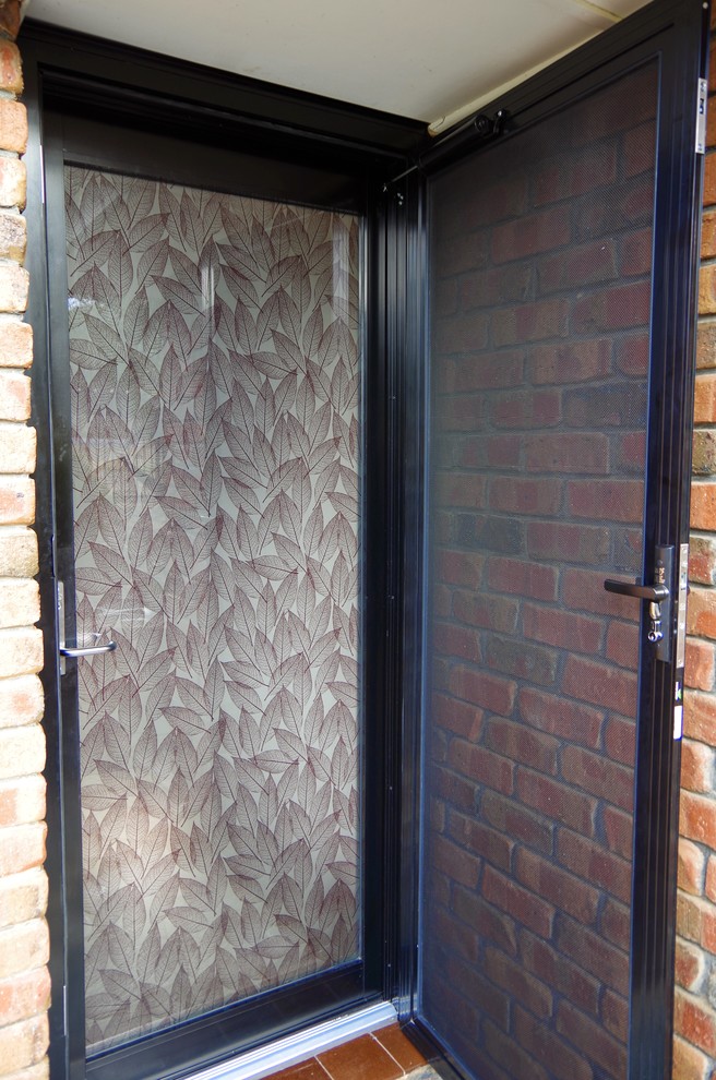 Aluminium Door and InvisiGard Security Screen Contemporary Entry
