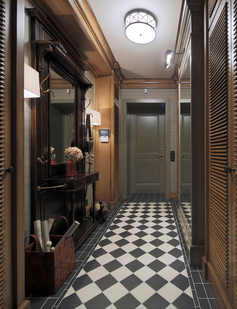Photo of a classic front door in Moscow with a single front door and feature lighting.