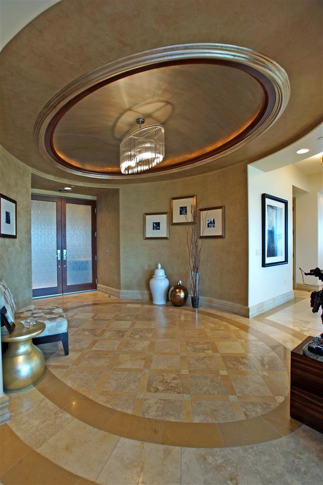Inspiration for a classic entrance in Las Vegas.
