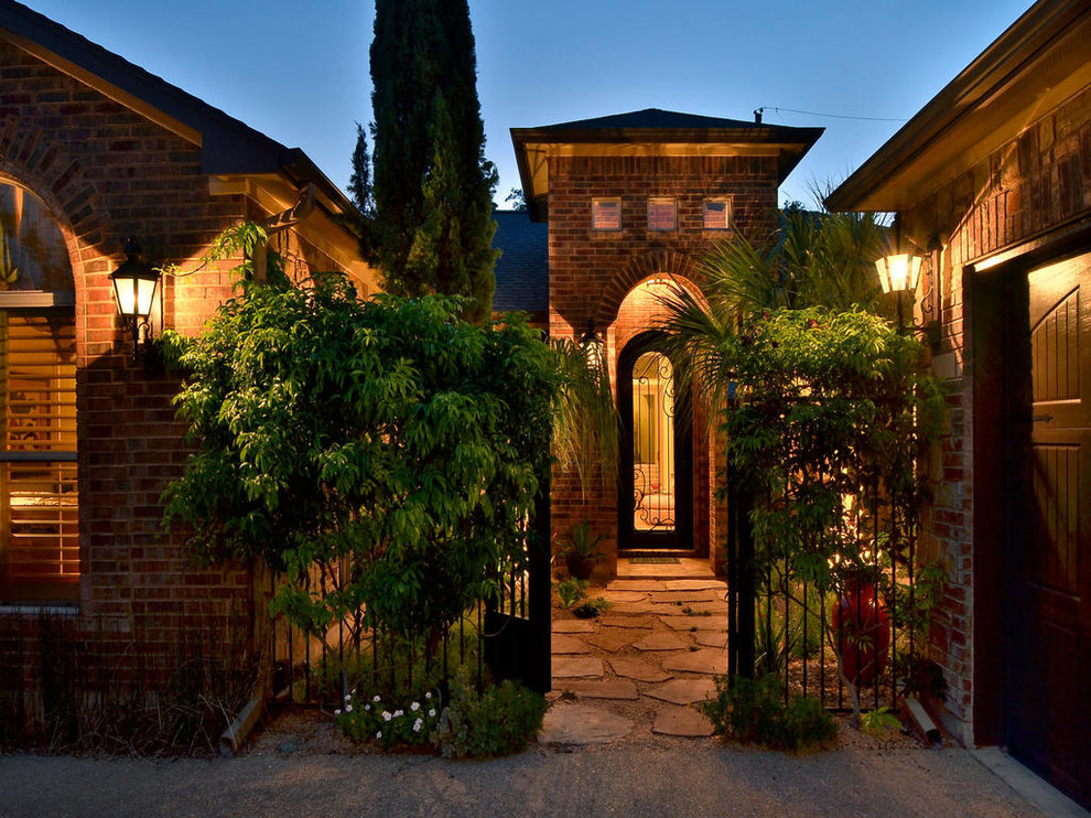 Inspiration for a traditional entrance in Austin with a single front door.