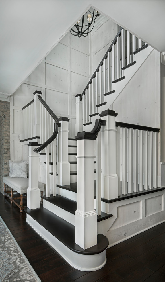 Пример оригинального дизайна: лестница в стиле кантри
