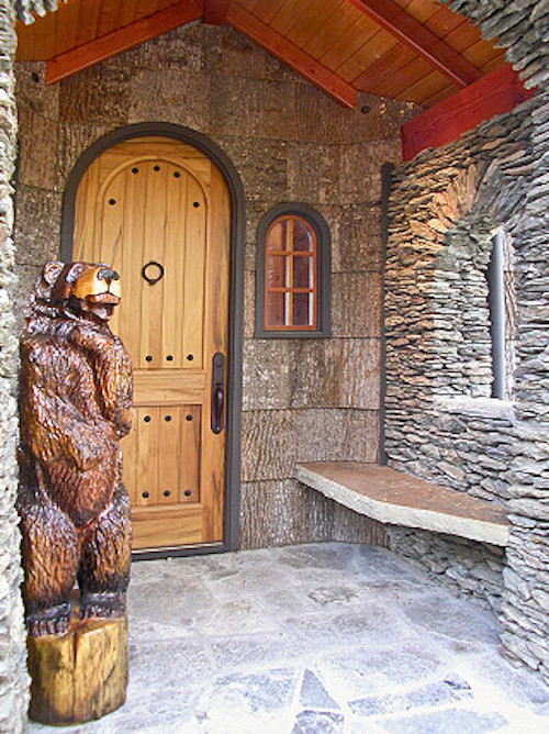 Photo of a rustic entrance in Raleigh.