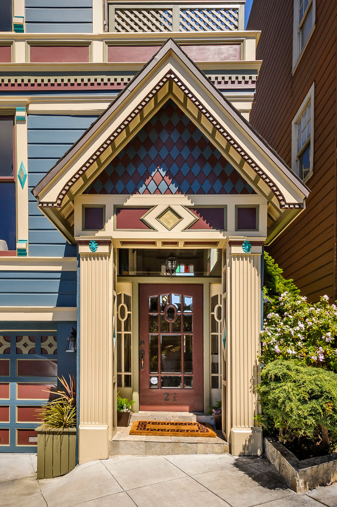 Klassischer Eingang mit Einzeltür und Haustür aus Glas in San Francisco