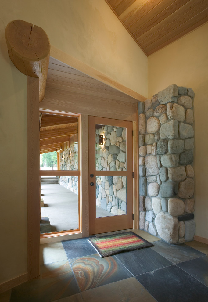 Example of a trendy entryway design in Seattle