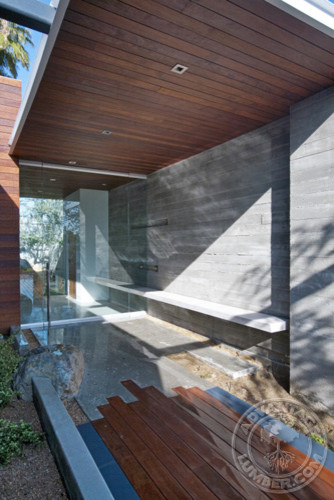 Photo of a modern entrance in Los Angeles.