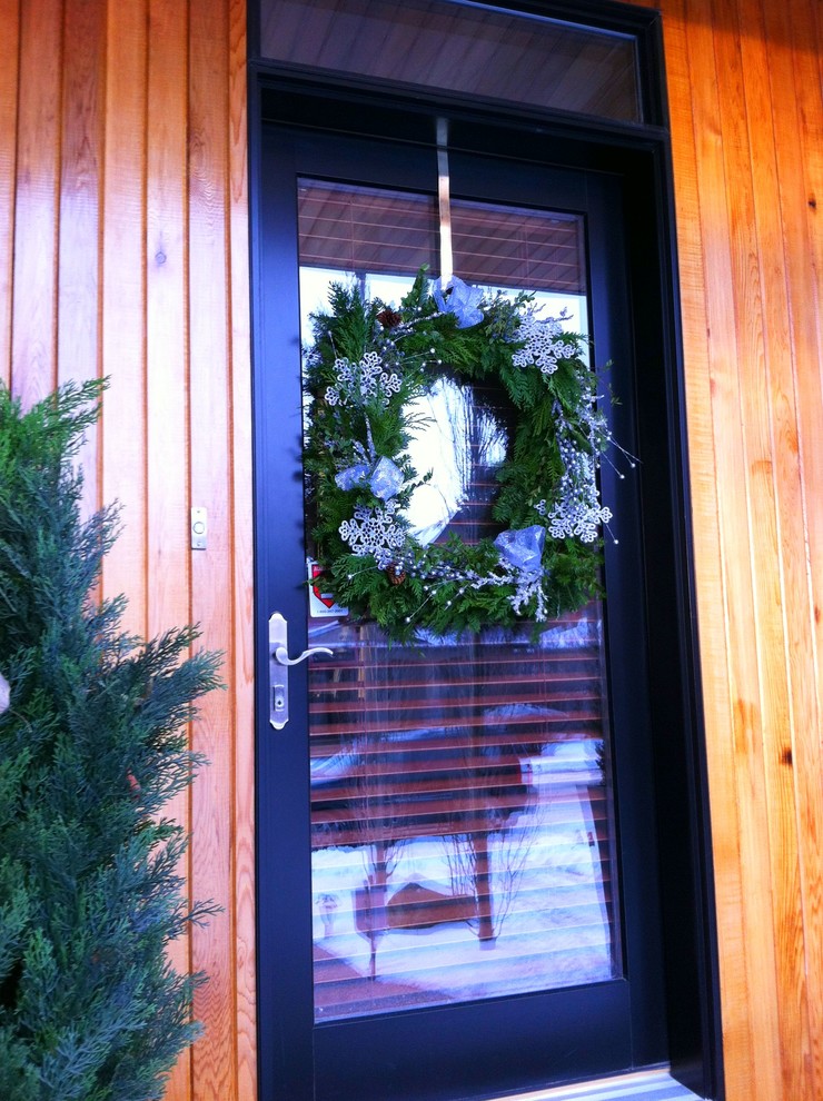 Christmas Decor Traditional Entry Calgary by Your Space By