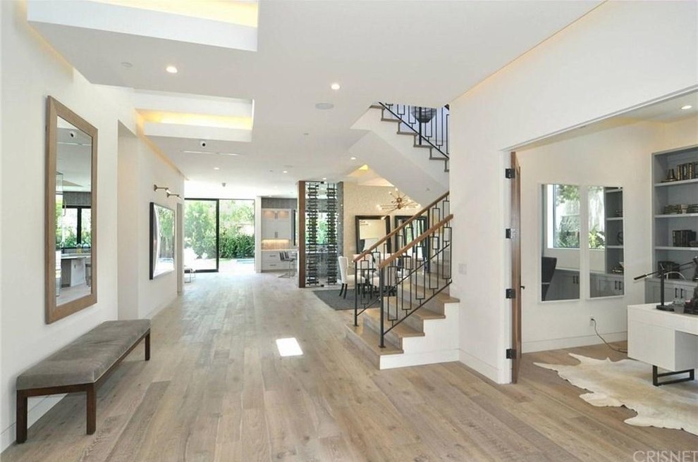 Contemporary Sherman Oaks Home Contemporary Entry Los Angeles