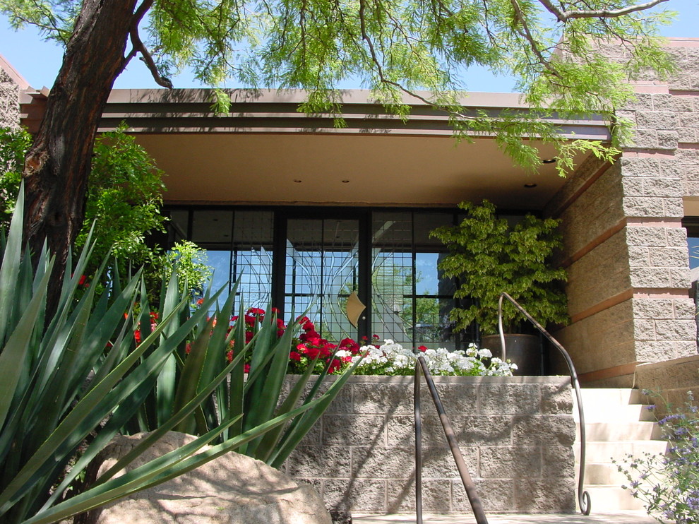 This is an example of a contemporary entrance in Phoenix.