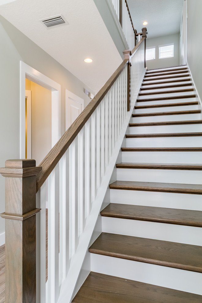 Photo of a medium sized nautical staircase in Jacksonville.