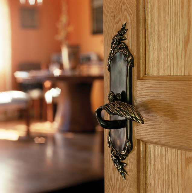 Door knobs vs door handles  Pros and Cons of choosing and installing