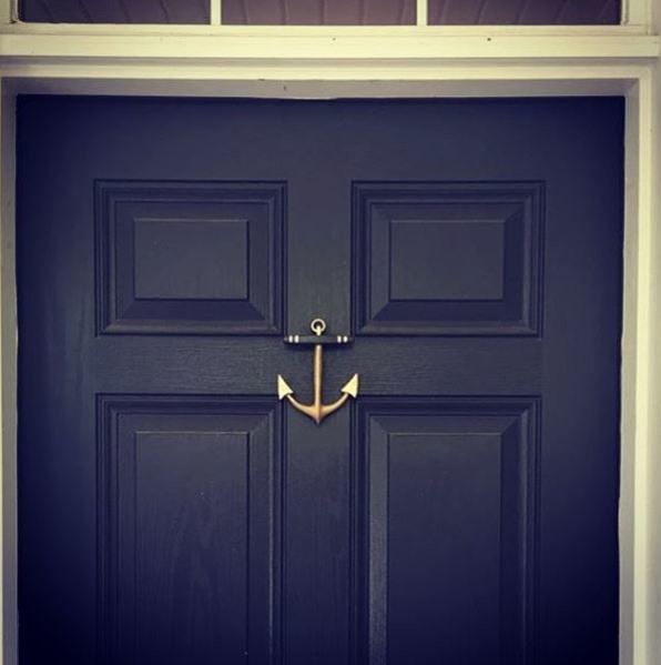 Foto de entrada marinera con puerta simple