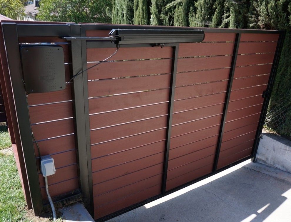 Driveway Gates Contemporary Entry Los Angeles by Harwell Fencing and Gates Inc Houzz