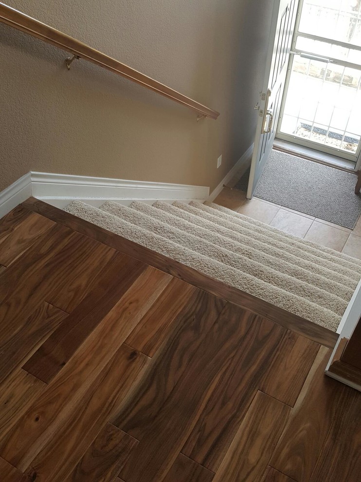 Engineered Hardwood in Boca Acacia Natural Traditional Entry