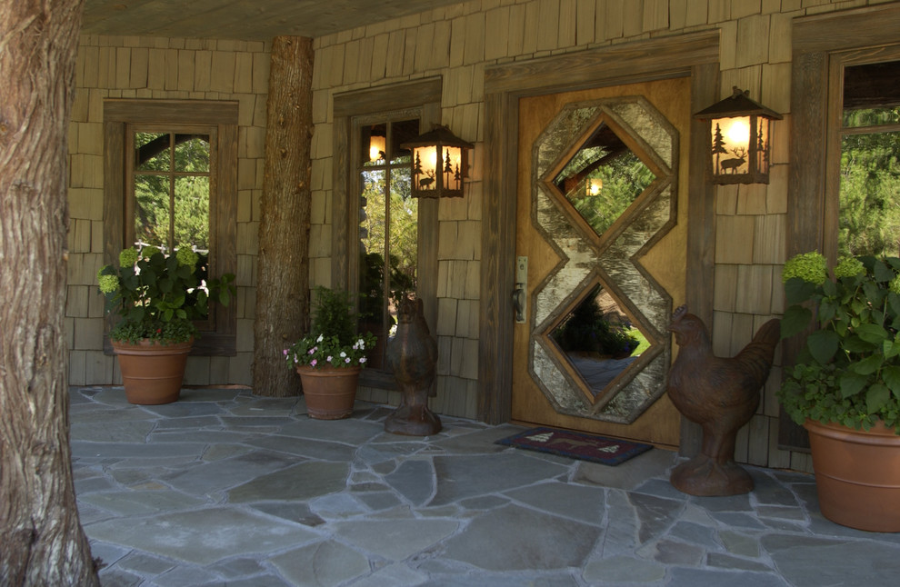 Photo of a rustic entrance in Minneapolis.