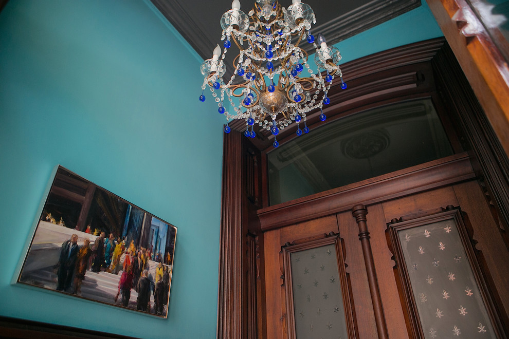 Entrance/Vestibules Traditional Entry Philadelphia by Stella