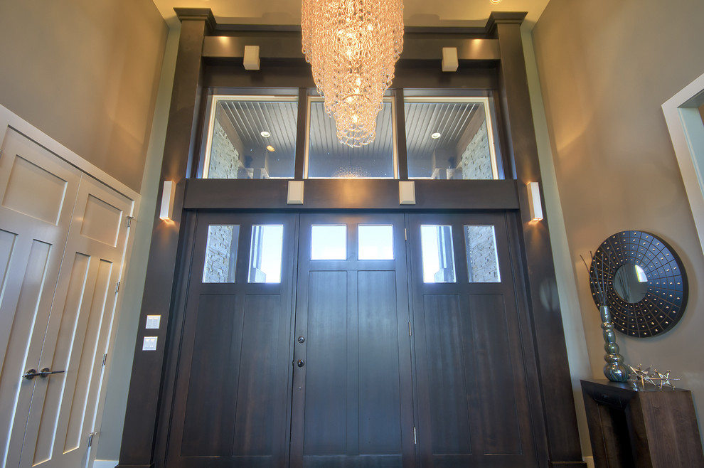 Inspiration for a timeless entryway remodel in Calgary