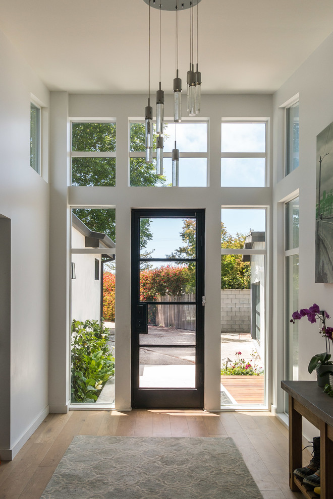 Picture of I ditched superficial LA and bought a 17 room house in Italy for ... - MSN