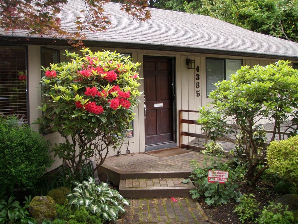 Forest Hills, North Vancouver Exterior Renovation Before Modern