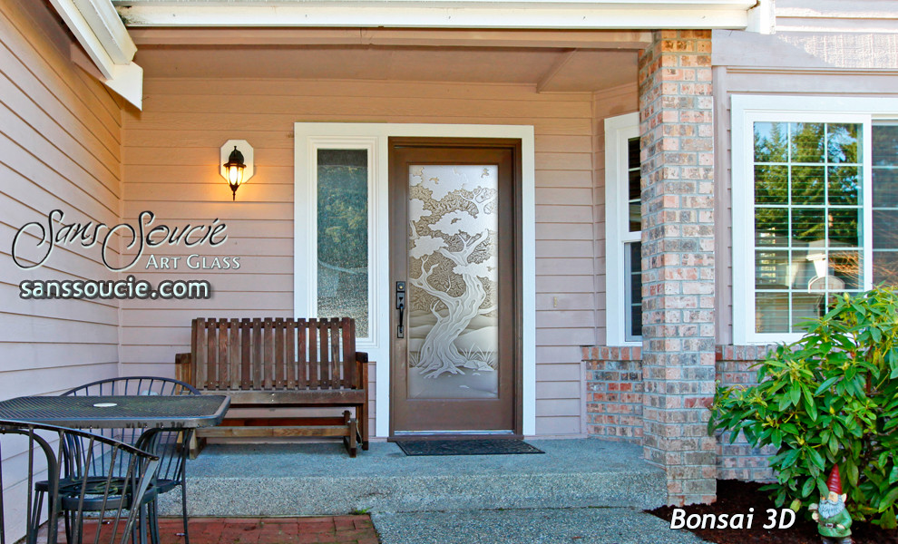 Foto de puerta principal de estilo zen grande con paredes beige, suelo de travertino, puerta simple y puerta de vidrio