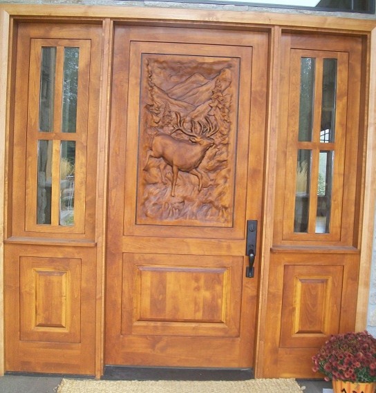 Example of a mountain style entryway design in Seattle