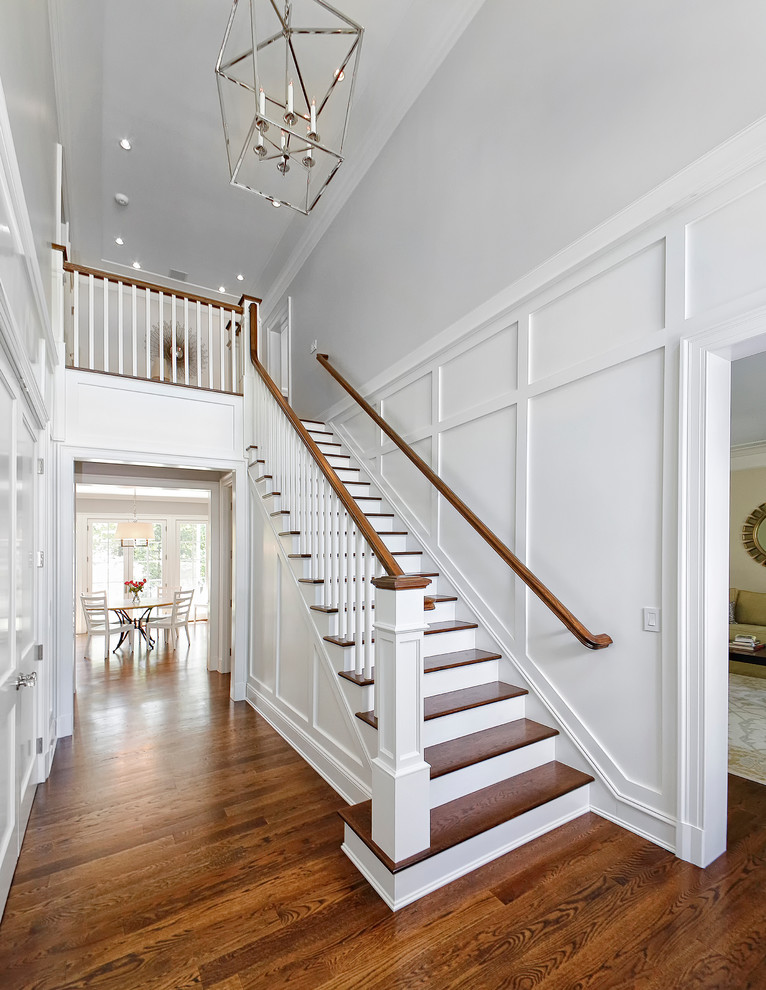 Elegant entryway photo in New York