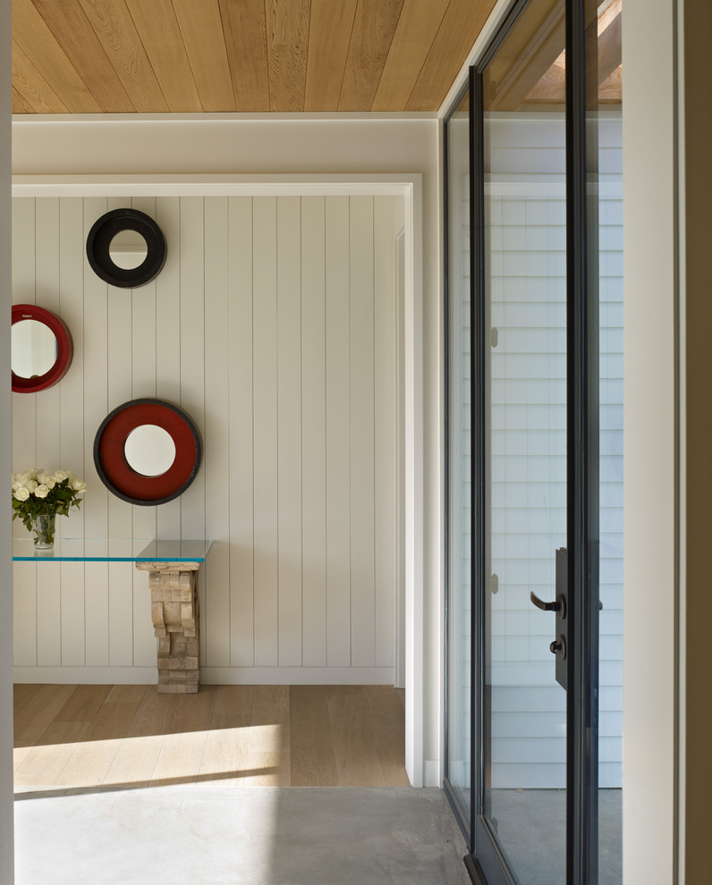 Inspiration for a farmhouse entryway remodel in San Francisco