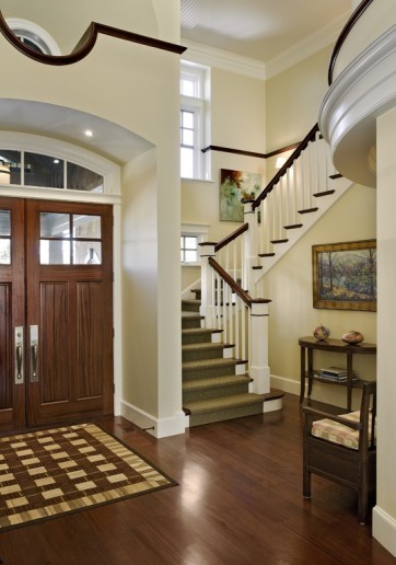 Inspiration for a timeless entryway remodel in Boston
