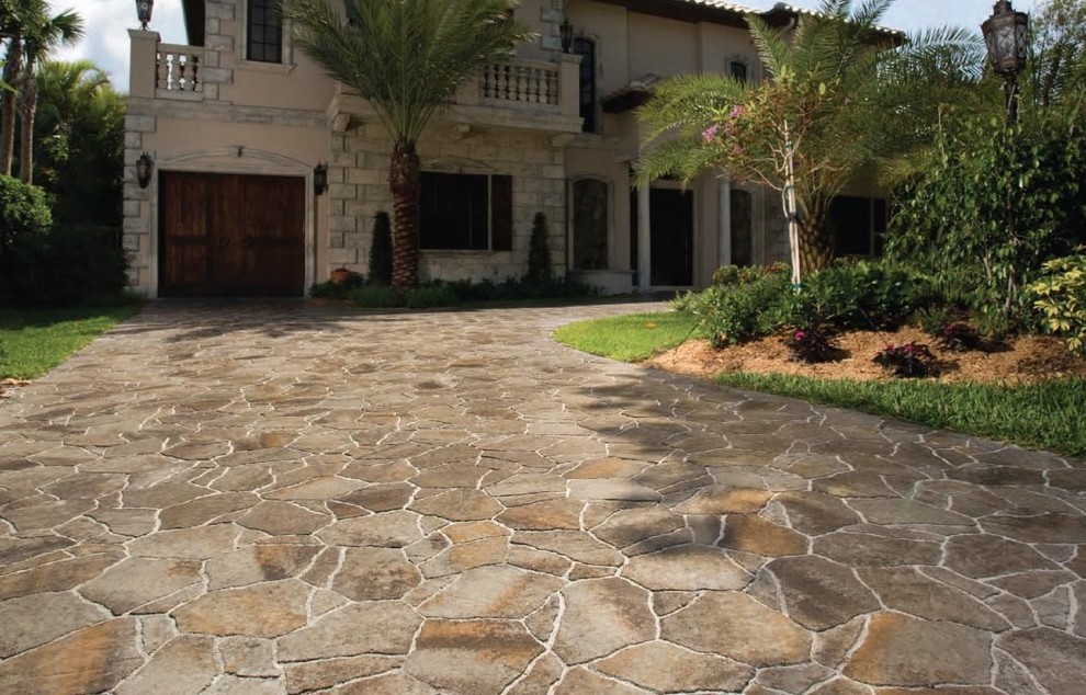 Home Entry, Curb Appeal, Driveway, Porch, Pavers Orlando
