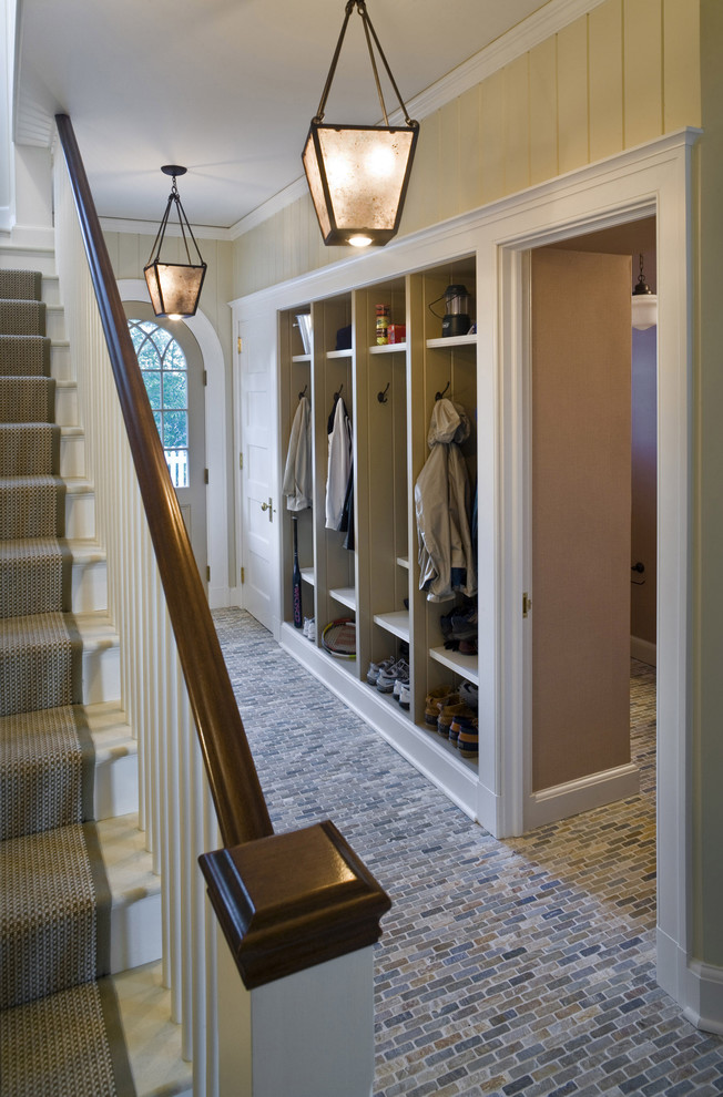 Design ideas for a classic entrance in New York.