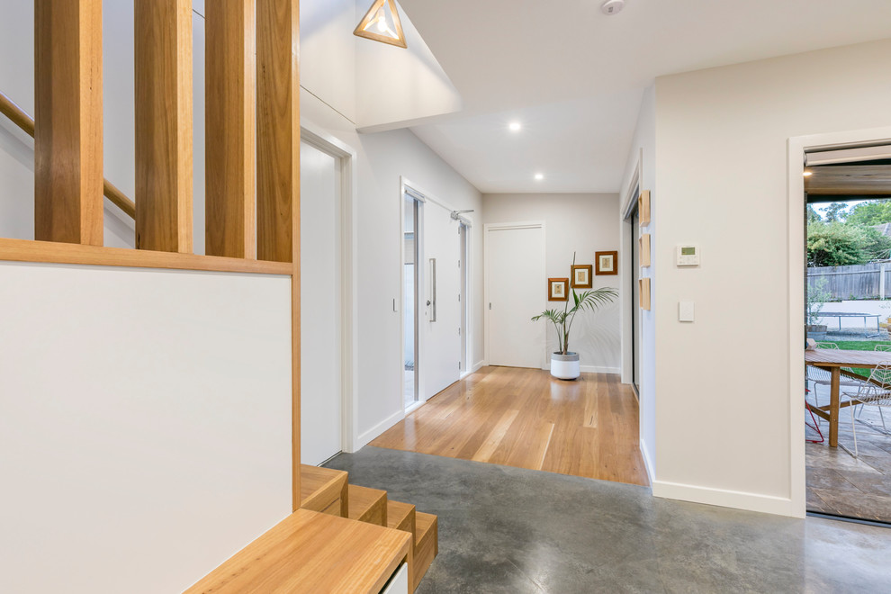 Hughes - new residence - Modern - Entry - Canberra - Queanbeyan - by ...