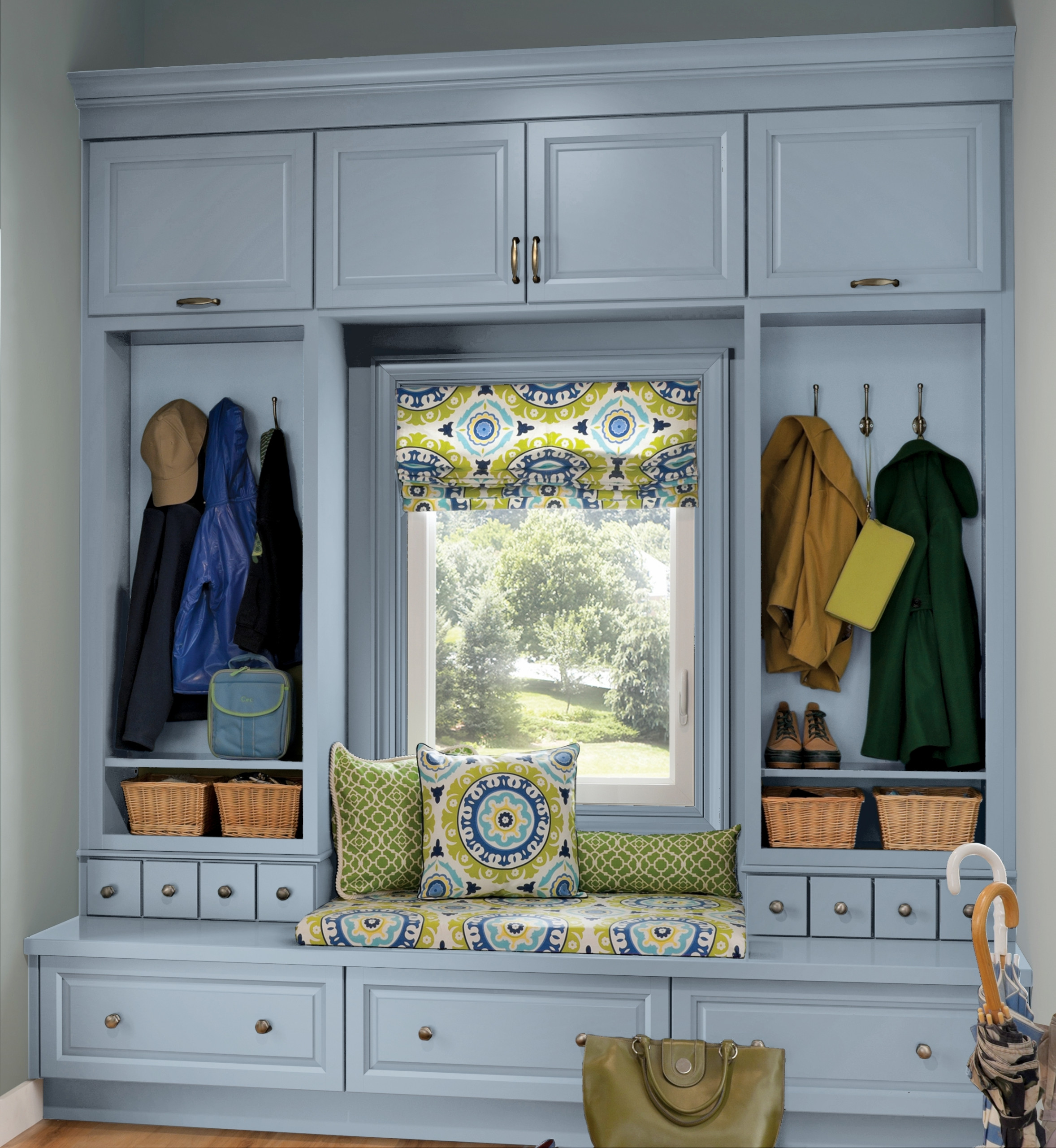 https://st.hzcdn.com/simgs/pictures/entryways/kraftmaid-cabinetry-design-gallery-buettner-brothers-lumber-company-inc-img~d931a05c0b3131e4_14-6765-1-e0270c1.jpg