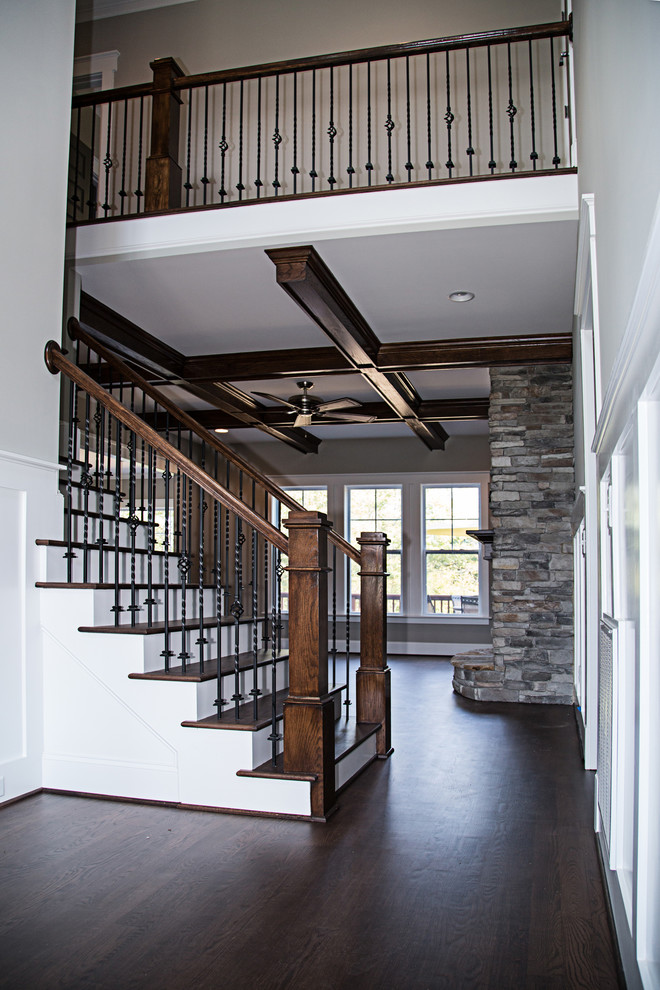 Design ideas for a traditional entrance in Raleigh.