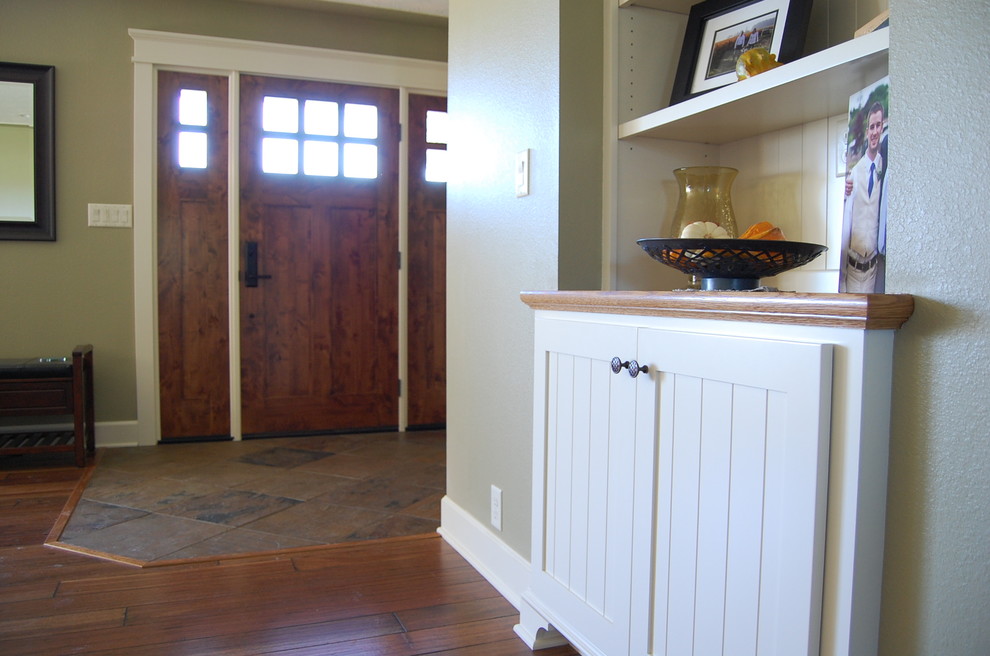 Inspiration for a farmhouse entryway remodel in Portland