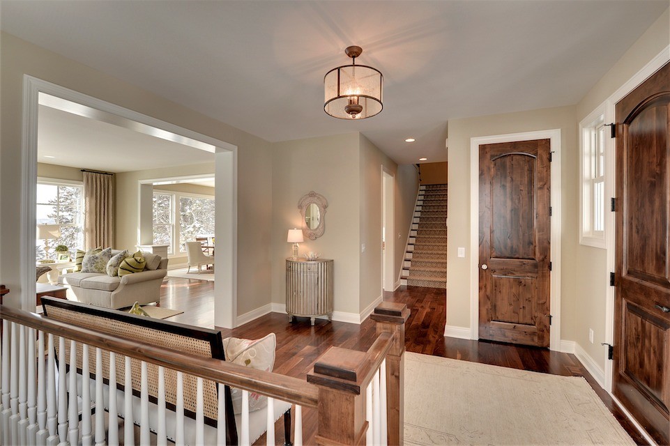 Minnewashta Lake Home Traditional Entry Minneapolis by