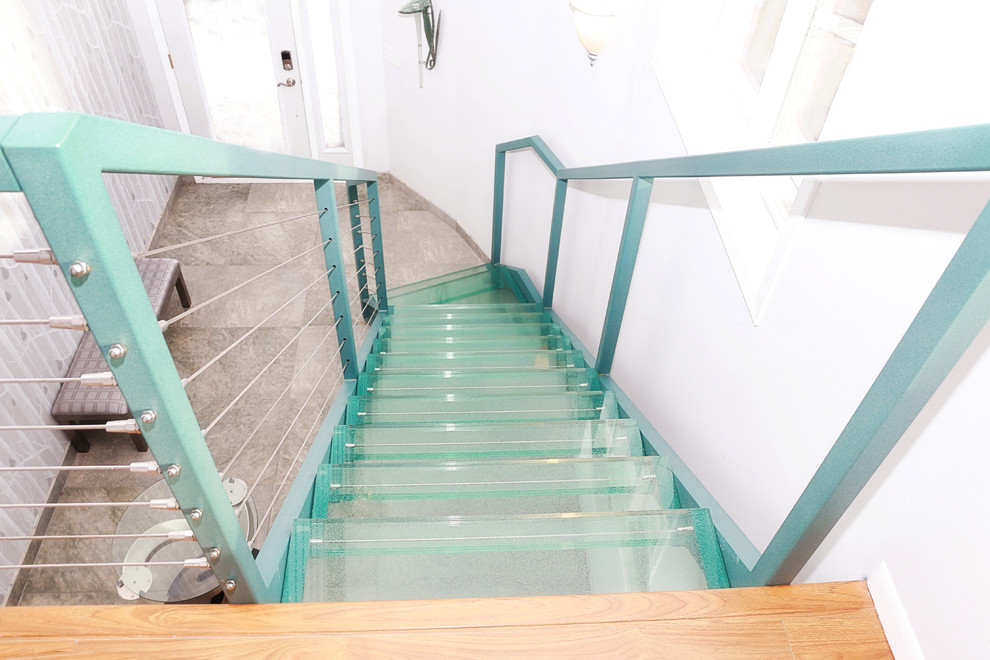 Inspiration for a modern entryway remodel in Minneapolis
