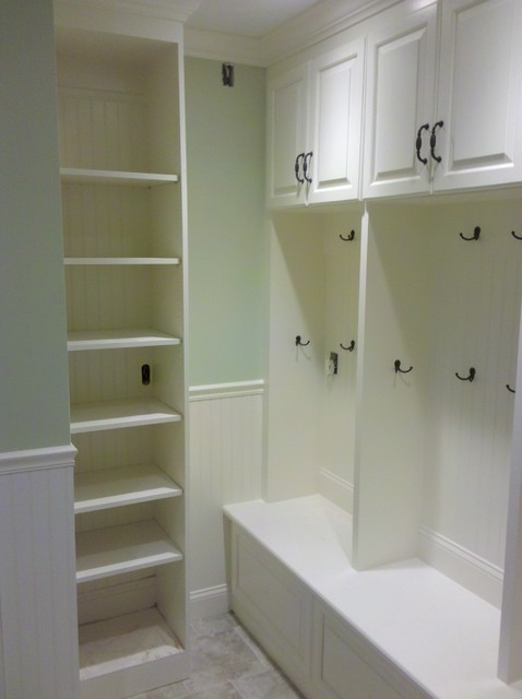 Hooks for mudroom best sale lockers