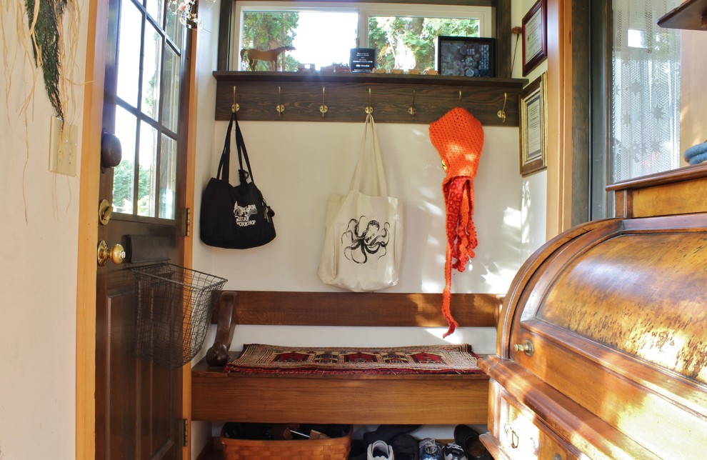 Example of an eclectic entryway design in Seattle
