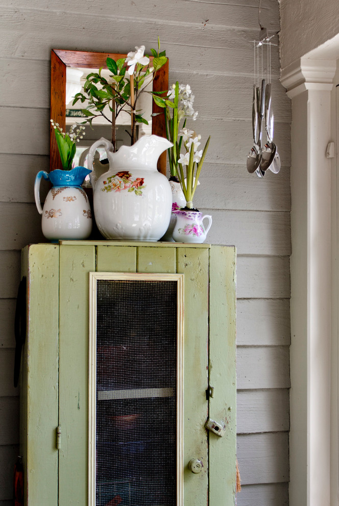 Inspiration for a farmhouse entryway remodel in New York