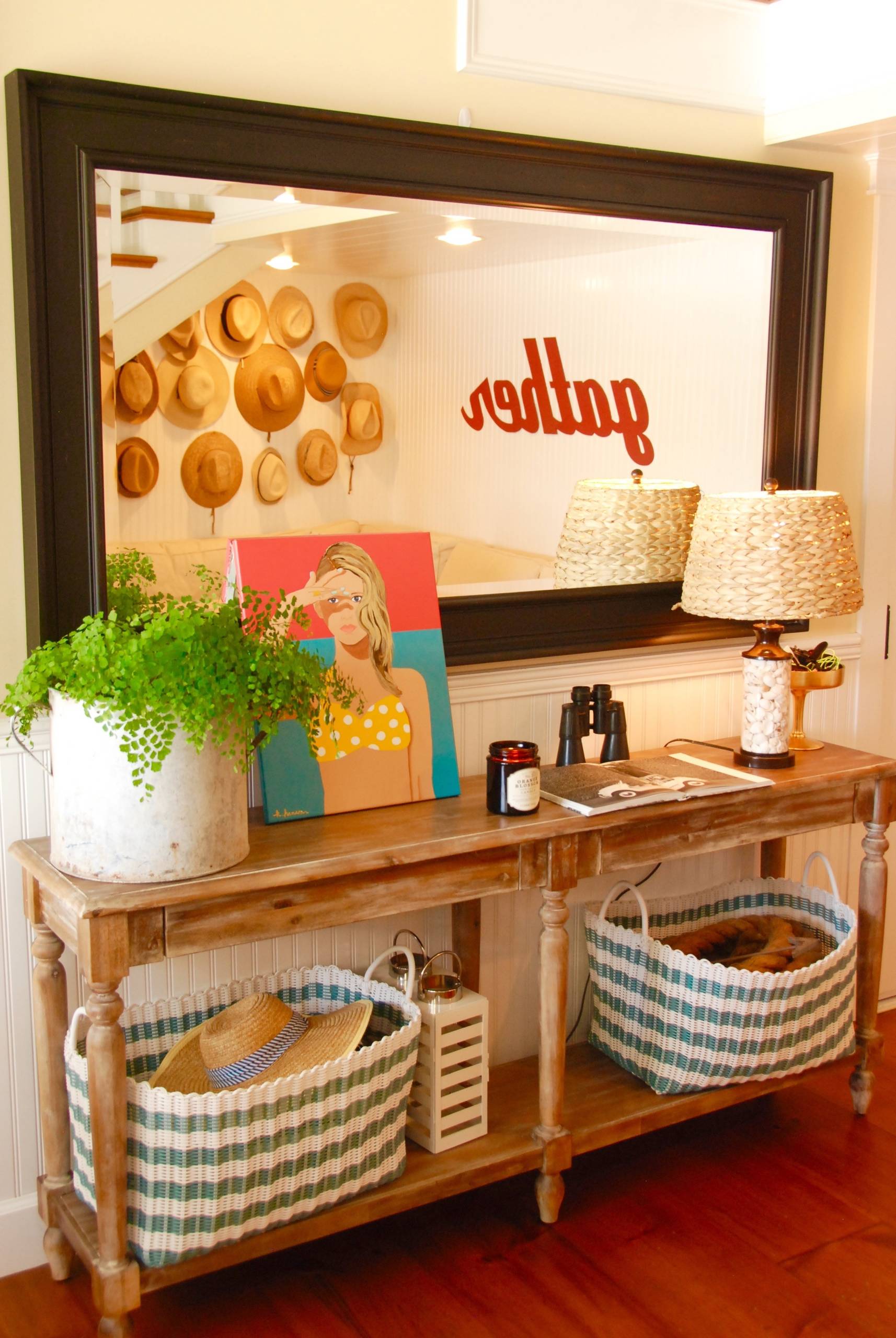 7 Color Palettes for a Pleasing Entryway